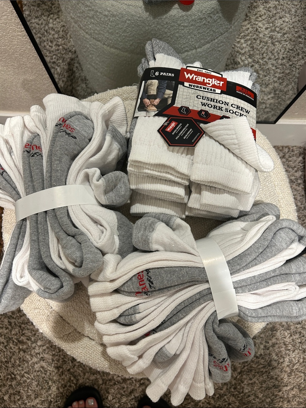 Wrangler and Hanes White & Gray Cushion Crew Work Socks - 3 Pack of 6 NWT